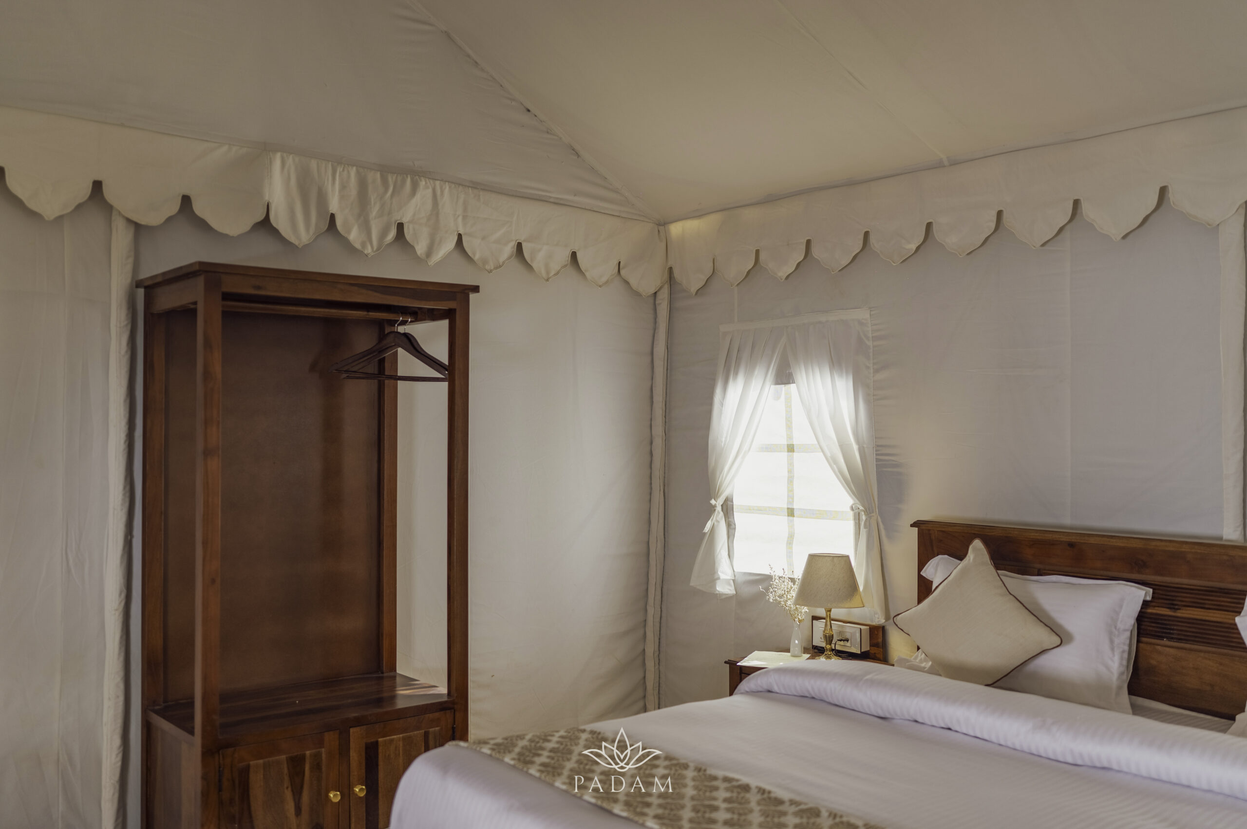Deluxe Rooms